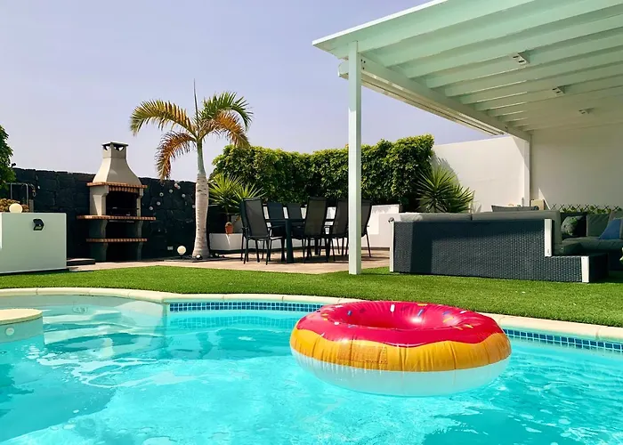 Santa Maria Villa