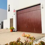 Santa Maria Villa